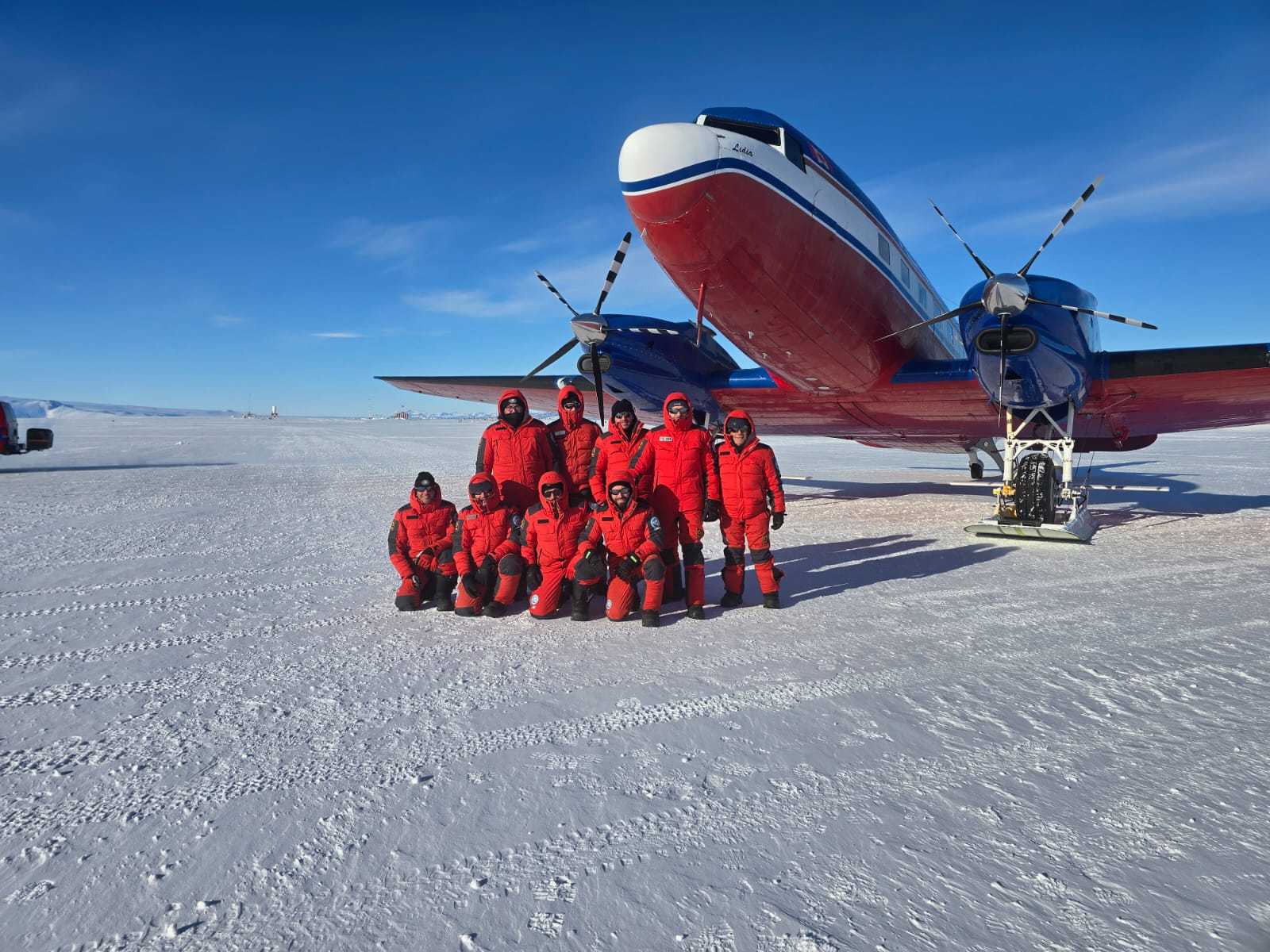 FF.AA. e VVF italiani in missione di ricerca in Antartide