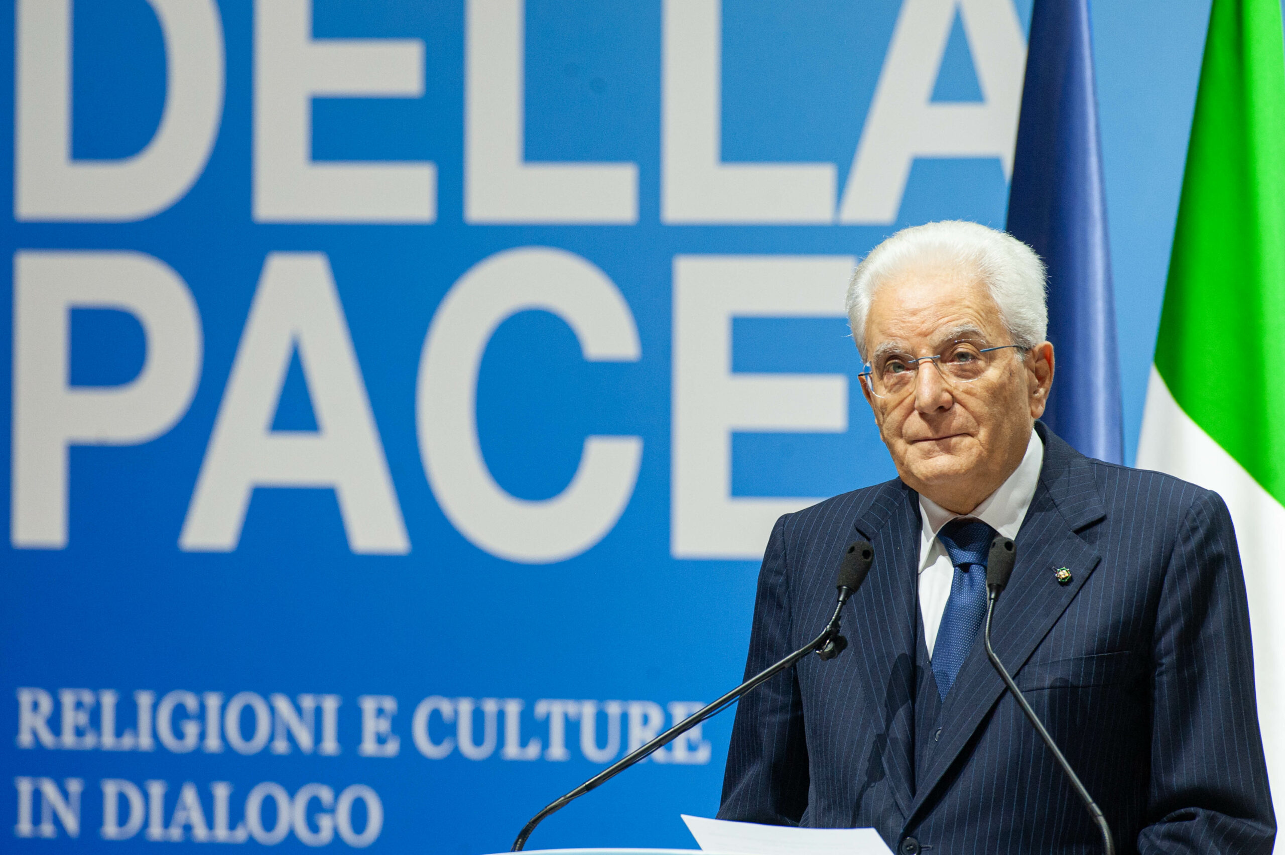 Mattarella: “La pace sta gridando la sua urgenza”