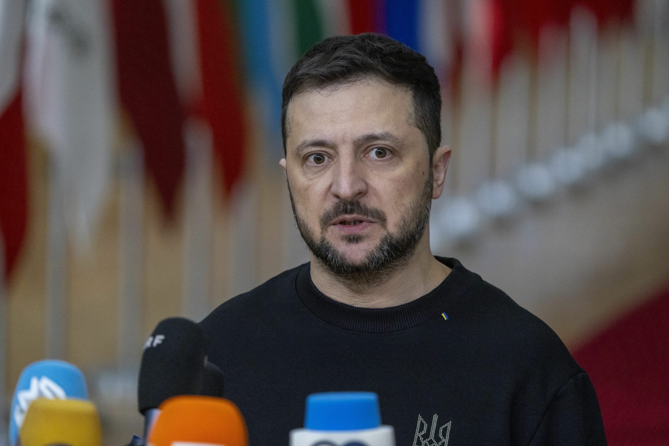 Zelensky: “ridateci le nostre armi nucleari”