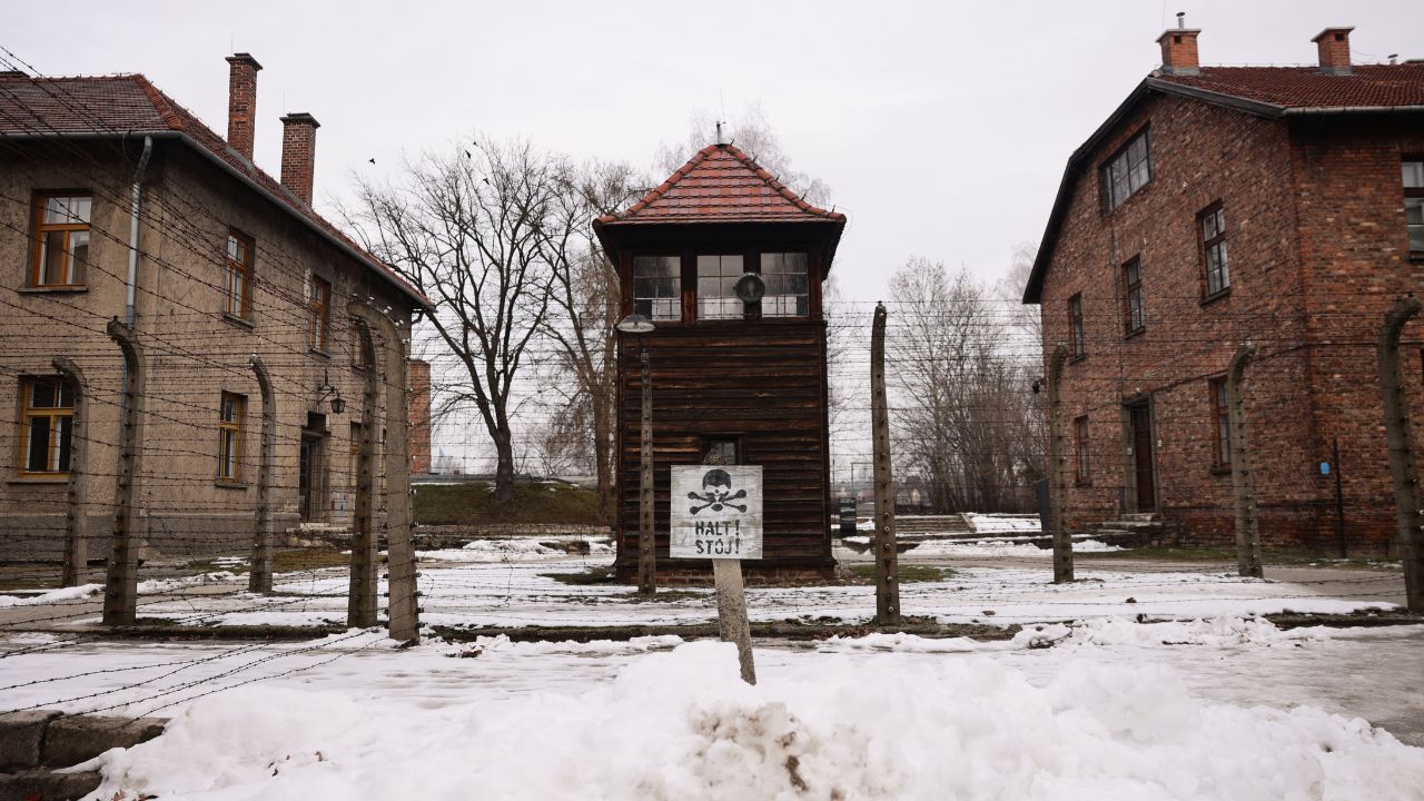 Mattarella oggi ad Auschwitz per il “Giorno della Memoria”