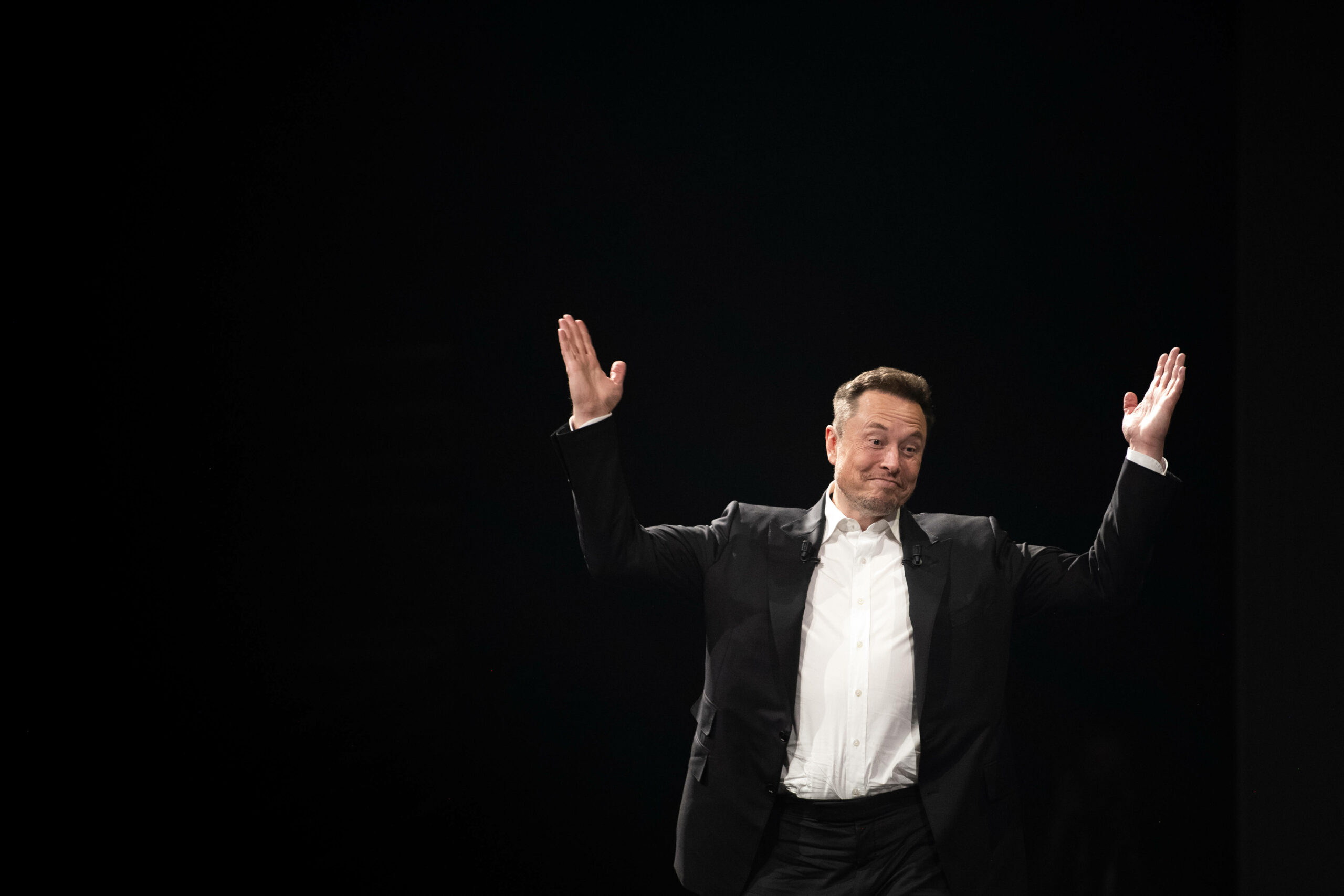 Musk a Salvini: “un accordo sarebbe grandioso”