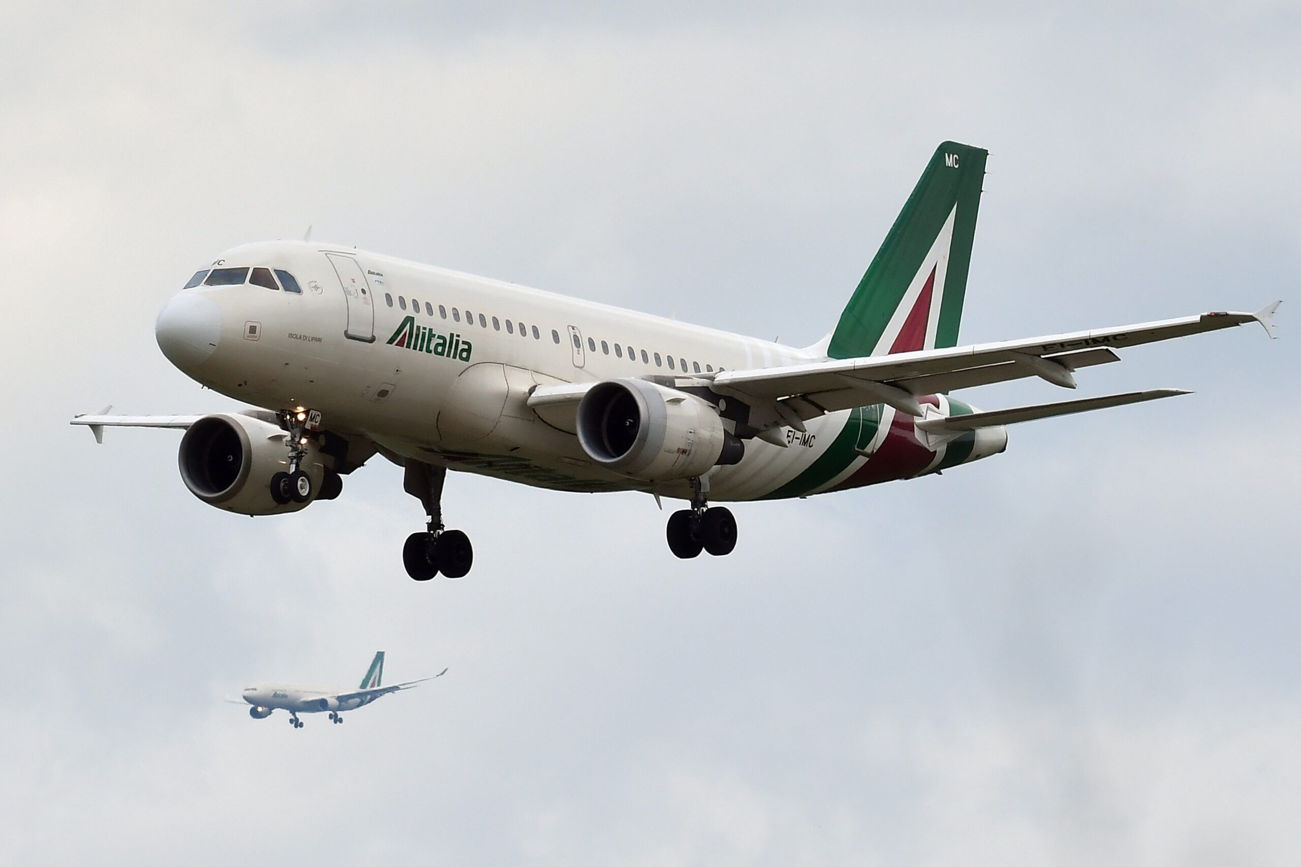 Firmato accordo per la proroga della Cigs Alitalia