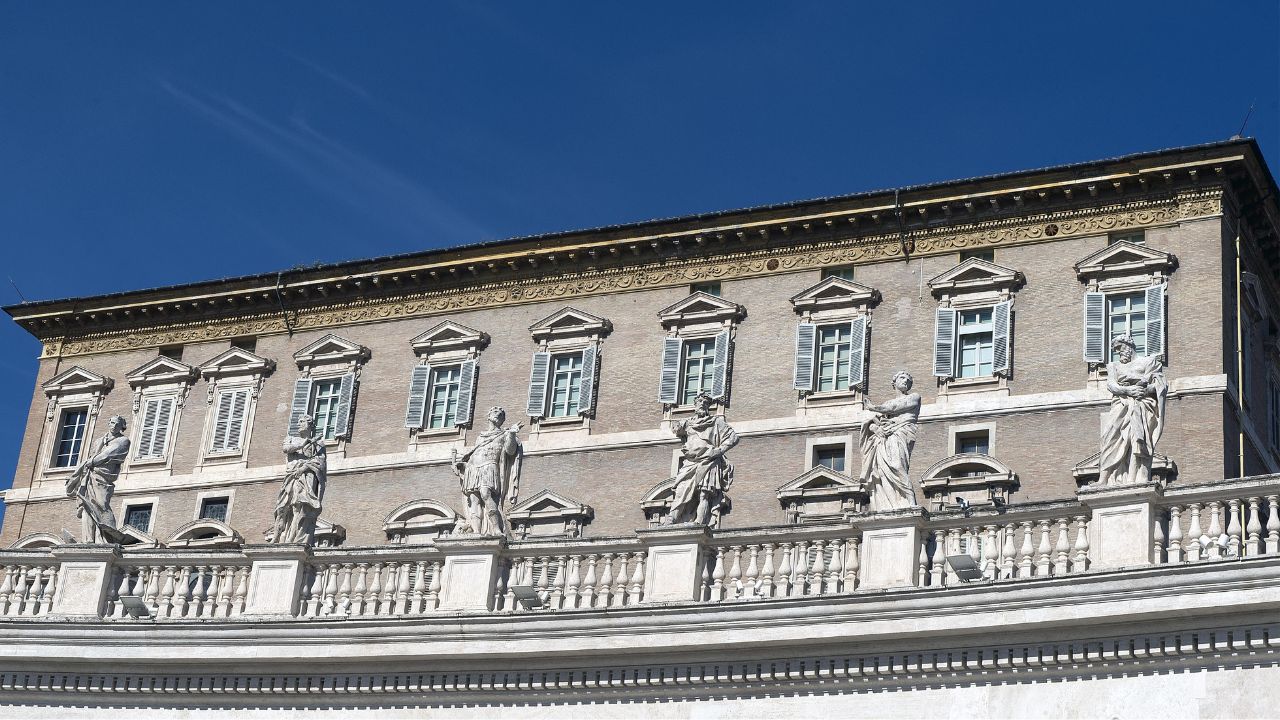 Una Domenica senza Papa in Piazza San Pietro